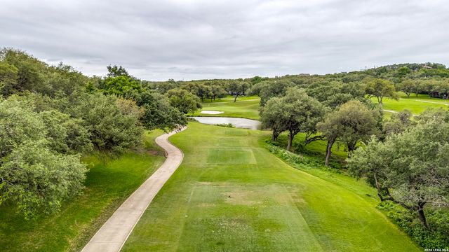 29341 No Le Hace, Fair Oaks Ranch, TX 78015