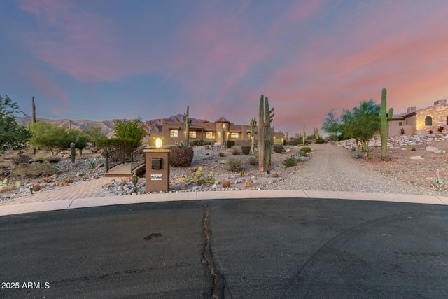 4755 S PURA VIDA Way, Gold Canyon, AZ 85118