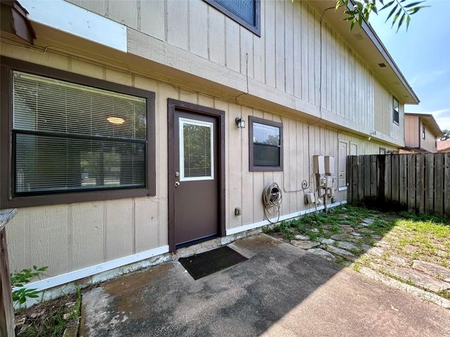 8800 Clearbrook TRL A, Austin, TX 78729