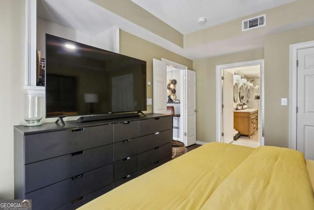 3275 Lenox Road NE 208, Atlanta, GA 30324