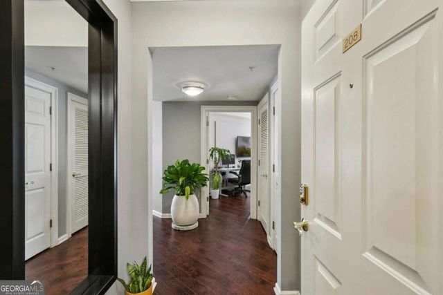 3275 Lenox Road NE 208, Atlanta, GA 30324