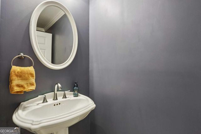 3275 Lenox Road NE 208, Atlanta, GA 30324