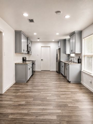 2908 Legend Road, Arlington, TX 76014