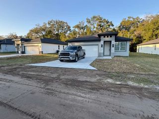 435 13TH ST, Apopka, FL 32703