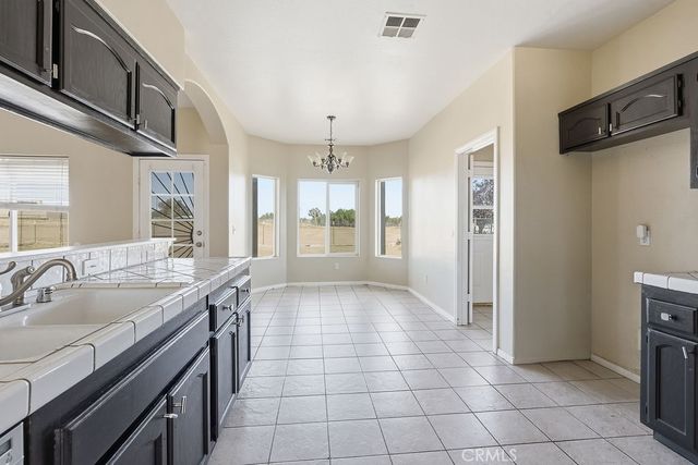 7838 Cataba Road, Hesperia, CA 92344