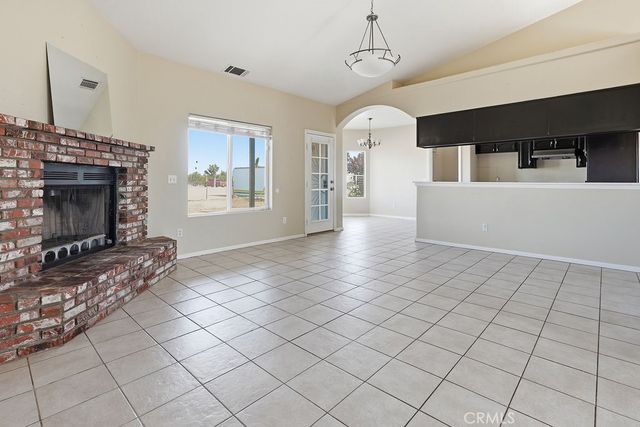 7838 Cataba Road, Hesperia, CA 92344