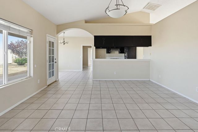 7838 Cataba Road, Hesperia, CA 92344