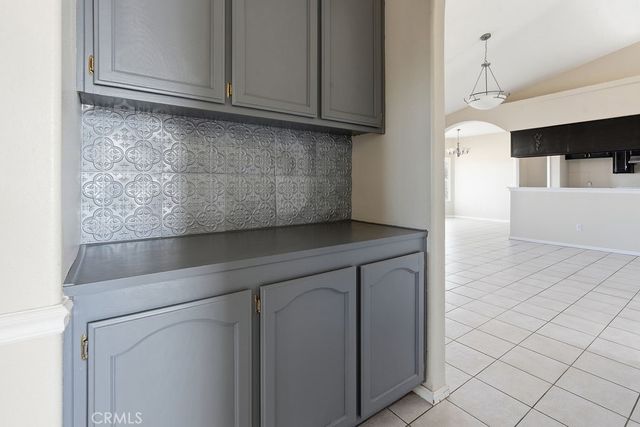 7838 Cataba Road, Hesperia, CA 92344