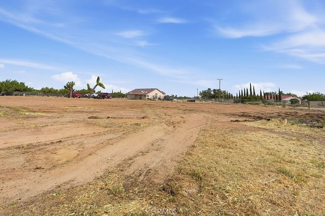 7838 Cataba Road, Hesperia, CA 92344