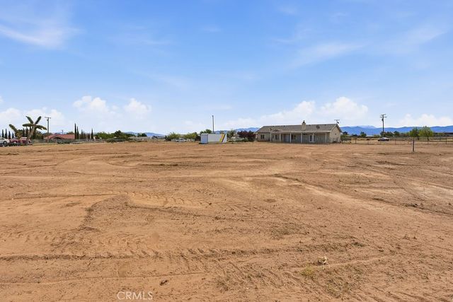 7838 Cataba Road, Hesperia, CA 92344