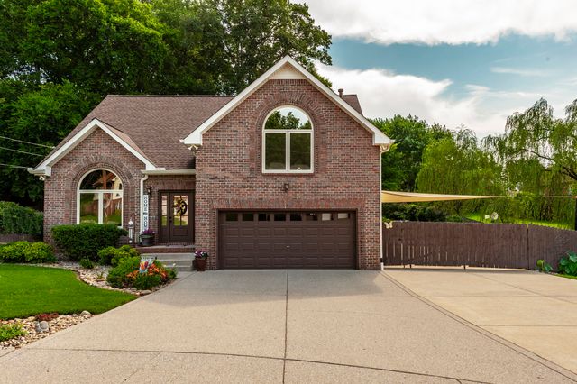 110 Camden Ct, N, Hendersonville, TN 37075