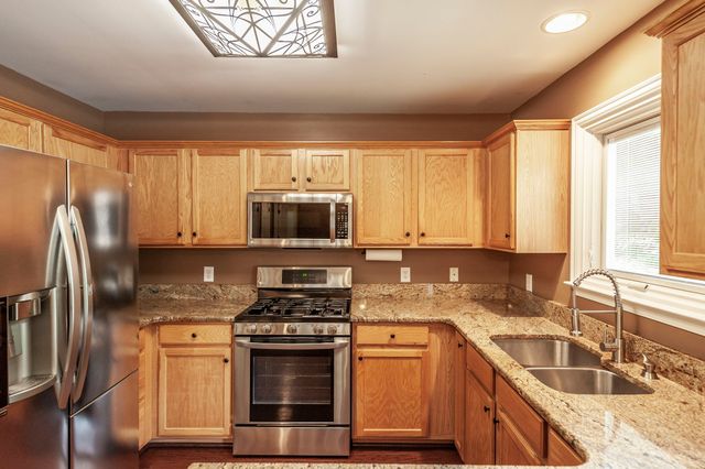110 Camden Ct, N, Hendersonville, TN 37075