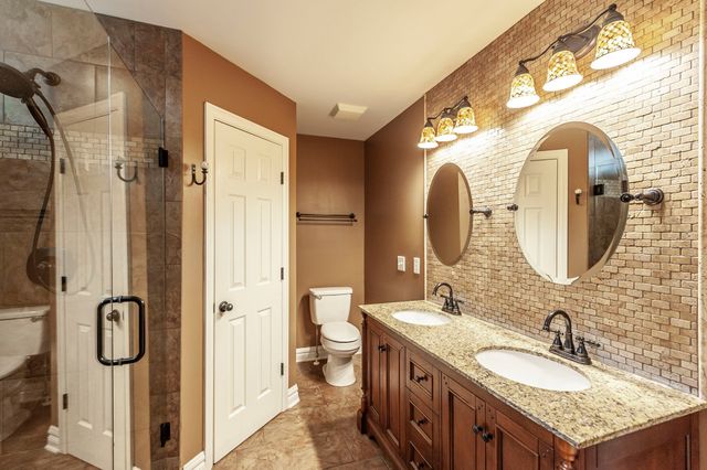 110 Camden Ct, N, Hendersonville, TN 37075