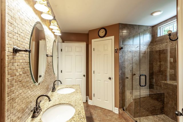110 Camden Ct, N, Hendersonville, TN 37075