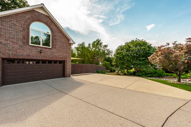 110 Camden Ct, N, Hendersonville, TN 37075