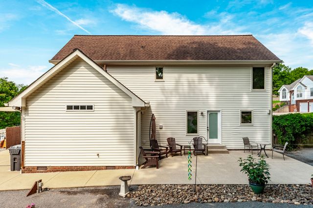 110 Camden Ct, N, Hendersonville, TN 37075