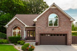 110 Camden Ct, N, Hendersonville, TN 37075