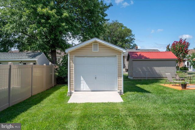 1619 WINDSOR AVE, Wilmington, DE 19804