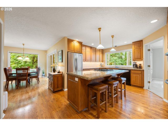 3149 ROSEMARY Ln, Lake Oswego, OR 97034