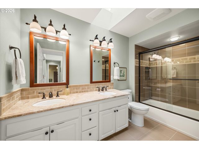 3149 ROSEMARY Ln, Lake Oswego, OR 97034