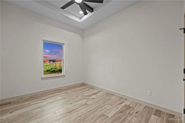 2405 N Venice Avenue, Edinburg, TX 78542