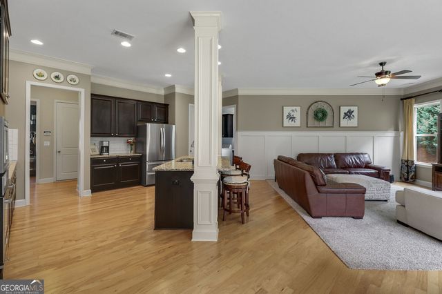 189 Willowleaf Way, Sharpsburg, GA 30277