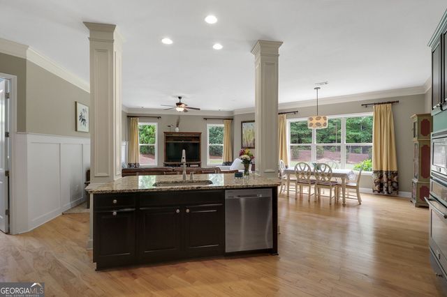 189 Willowleaf Way, Sharpsburg, GA 30277