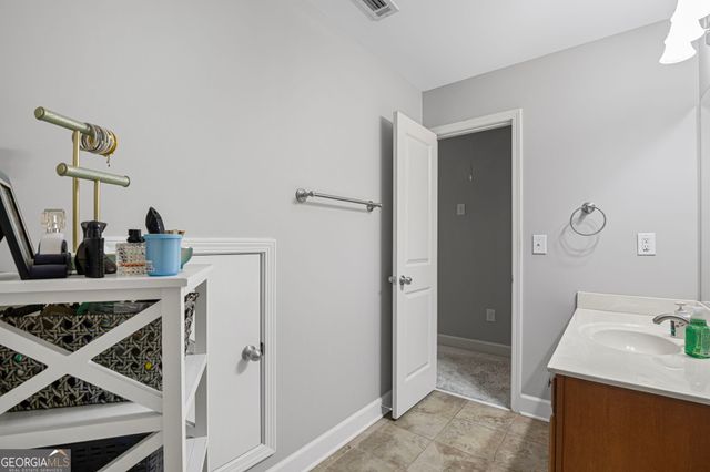 189 Willowleaf Way, Sharpsburg, GA 30277