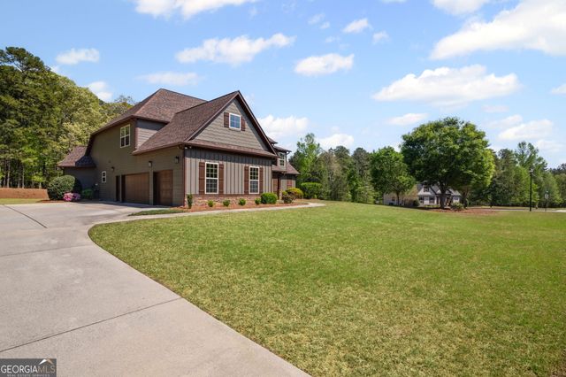 189 Willowleaf Way, Sharpsburg, GA 30277