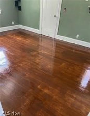 3861 Kirkwood Road, Cleveland Heights, OH 44121