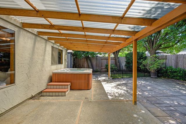2876 Greycalls Ct, West Sacramento, CA 95691