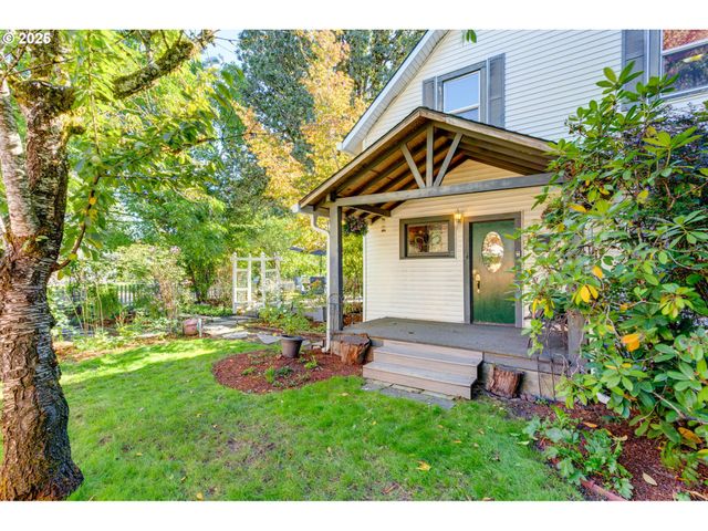 165 Se 33RD Ave, Hillsboro, OR 97123