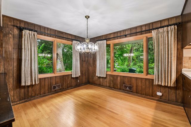 2938 Oak Lea Drive, Minnetonka, MN 55391