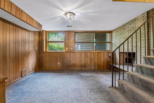 2938 Oak Lea Drive, Minnetonka, MN 55391