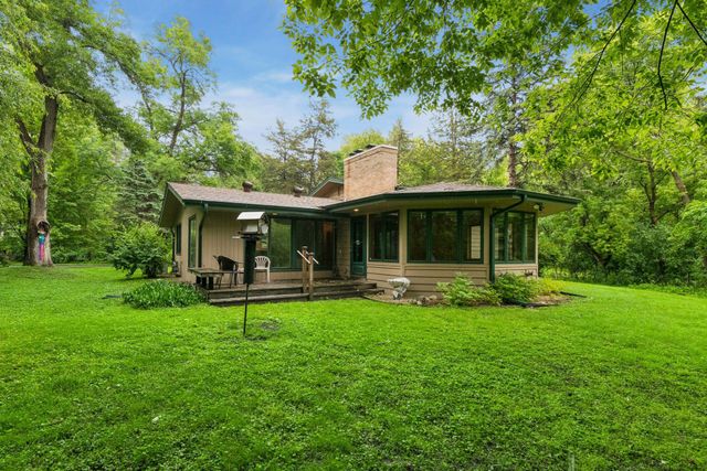 2938 Oak Lea Drive, Minnetonka, MN 55391