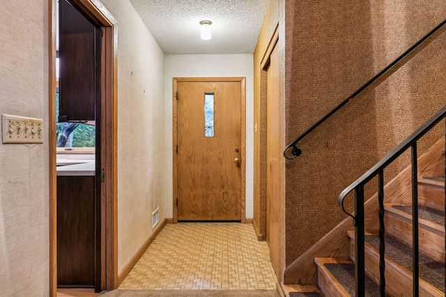 2938 Oak Lea Drive, Minnetonka, MN 55391