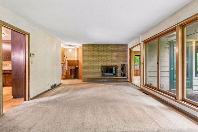 2938 Oak Lea Drive, Minnetonka, MN 55391