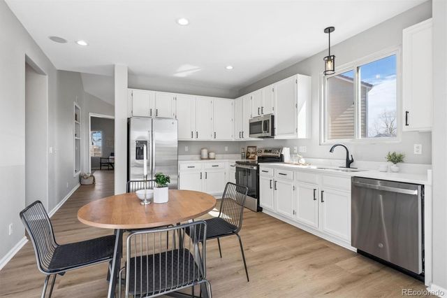 10098 Mackay Drive, Highlands Ranch, CO 80130