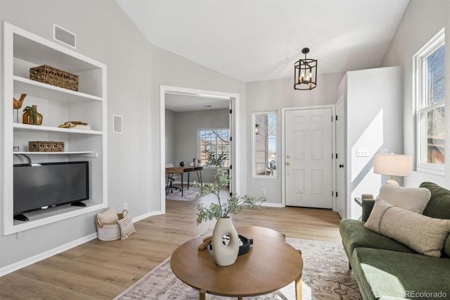 10098 Mackay Drive, Highlands Ranch, CO 80130