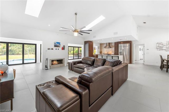 3631 1st AVE NW, Naples, FL 34120
