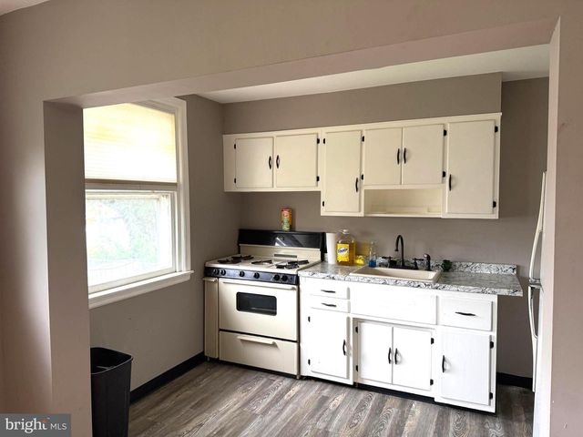 2037 ANCHOR ST, Philadelphia, PA 19124