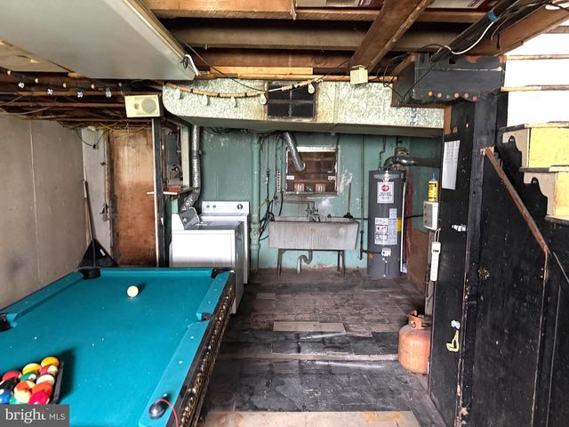 2037 ANCHOR ST, Philadelphia, PA 19124