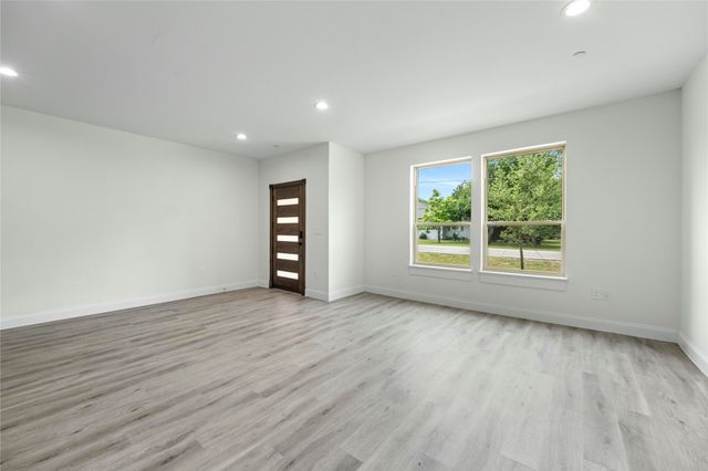 6125 Sachse Street, Sachse, TX 75048