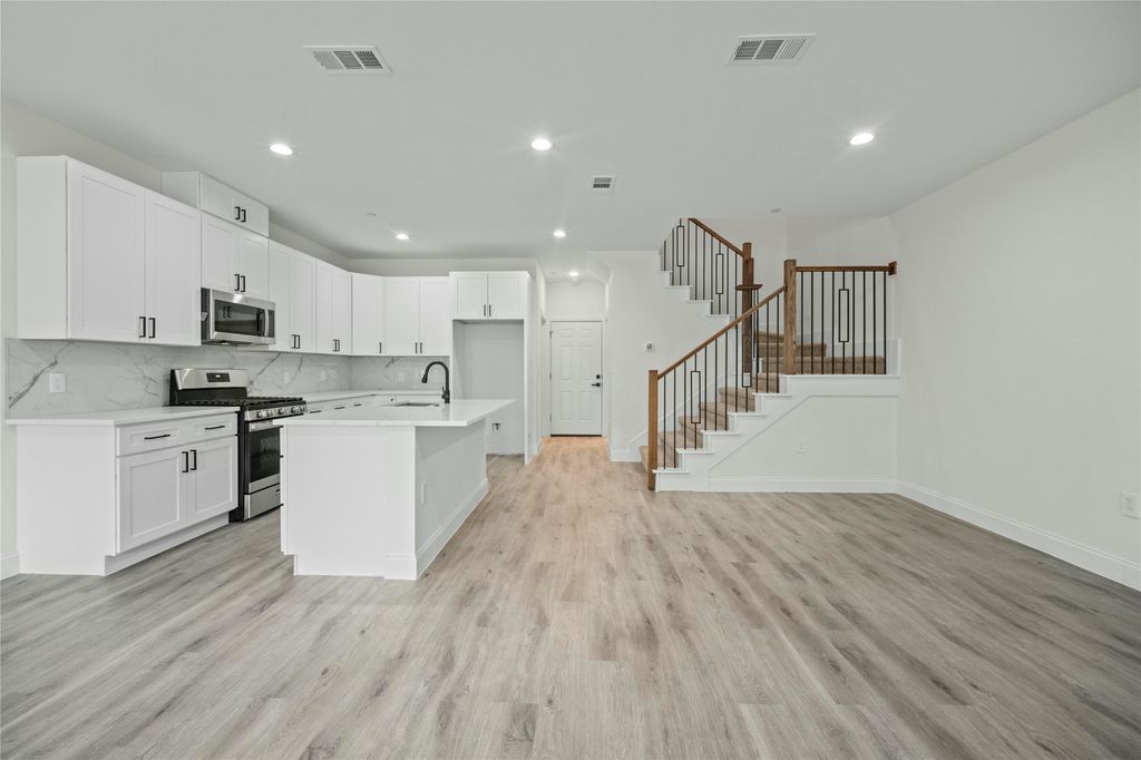 6125 Sachse Street, Sachse, TX 75048