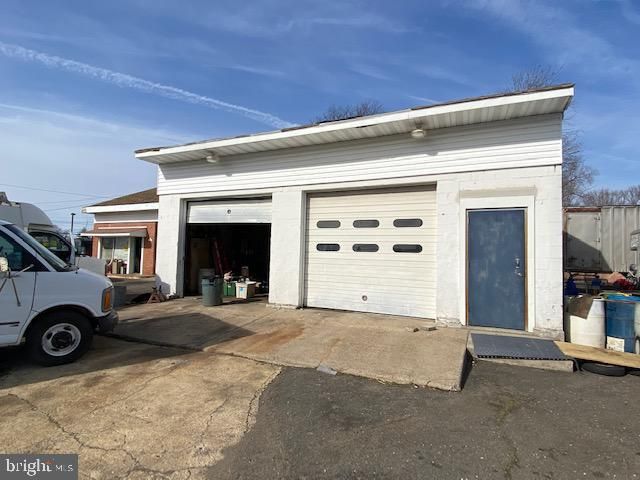 510 S WARWICK RD, Somerdale, NJ 08083