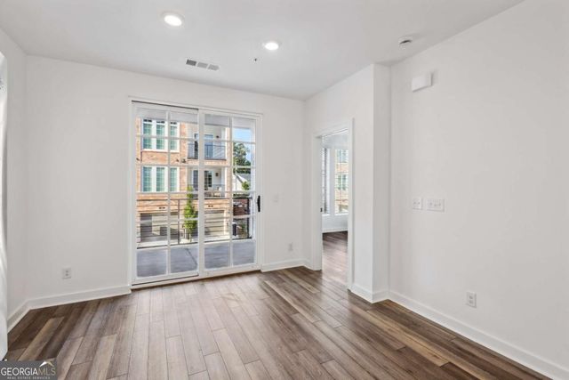 432 Burton Drive, Alpharetta, GA 30009