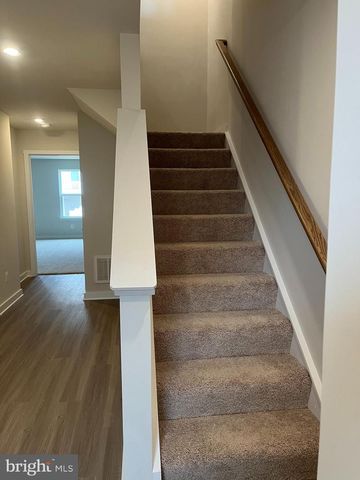 90 TROTTING RD, Inwood, WV 25428