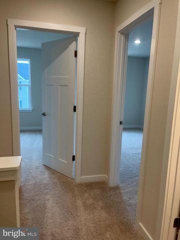 90 TROTTING RD, Inwood, WV 25428