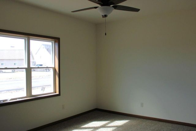 918 Drumlin DRIVE #Unit 1, Kewaskum, WI 53040