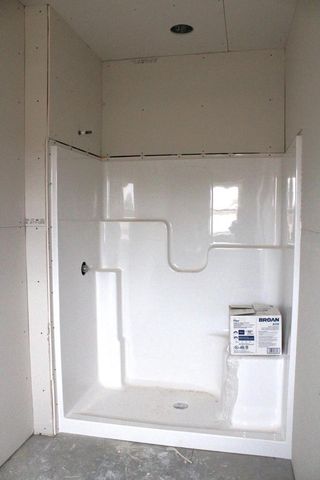 918 Drumlin DRIVE, Kewaskum, WI 53040